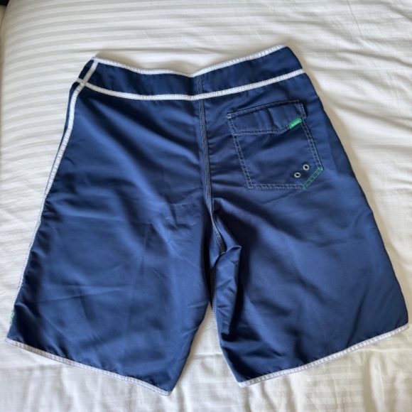 Billabong - Blue and White Short - Picture 2 of 4